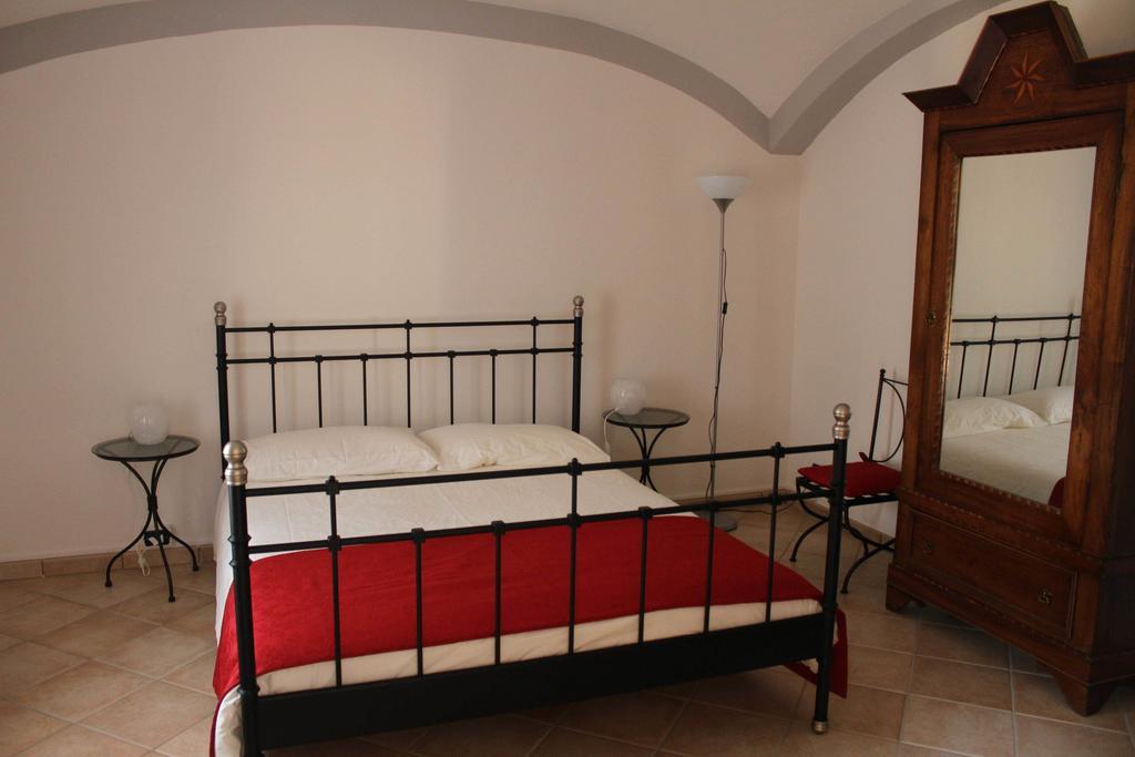 Briaglia B&B Bricco Fiore חדר תמונה